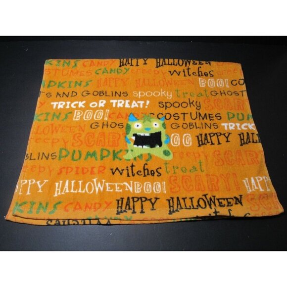 Kitchen Towel Orange Halloween Spooky Ghosts Witches Creepy Words Terry Cloth - Picture 1 of 4